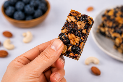 Blueberry Delight – Premium Nut & Berry Bites