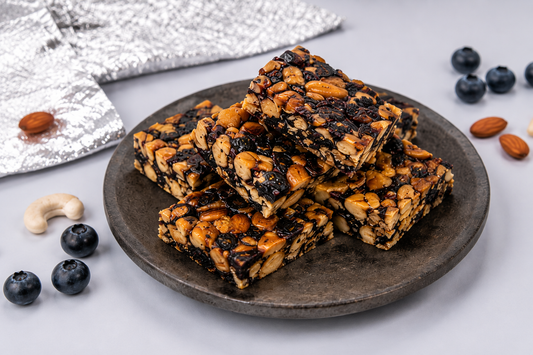 Blueberry Delight – Premium Nut & Berry Bites